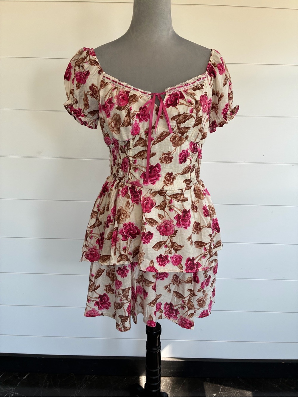 Liberty Love cream and pink floral tiered mini dress Sz M NWOT/0435